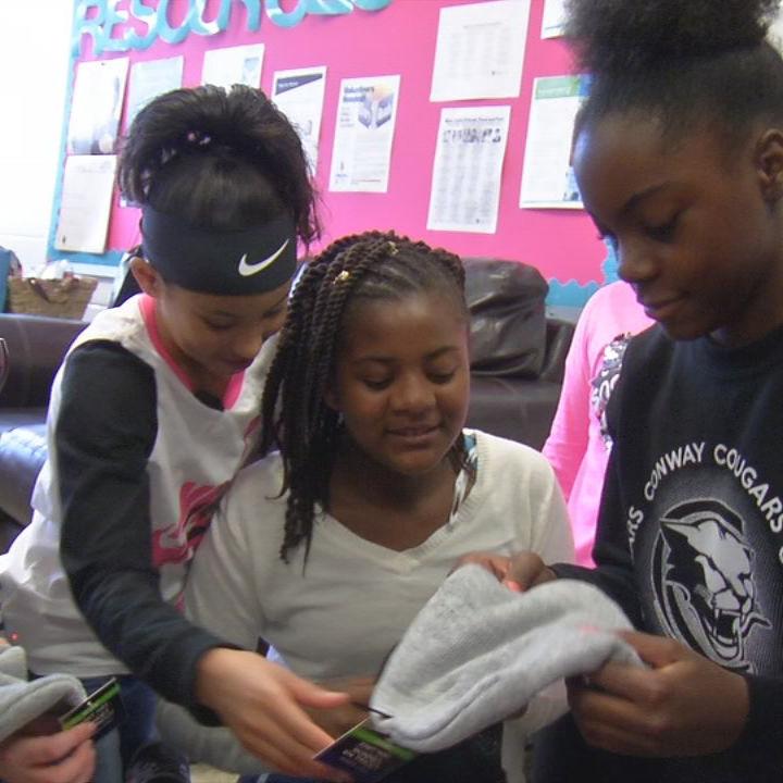 Greenwood Elementary Students plan pop-up shop offering free items (Jan. 9, 2020)